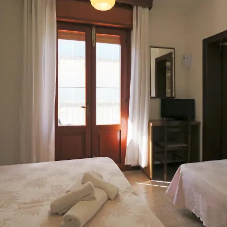 Hotel Saturno-2